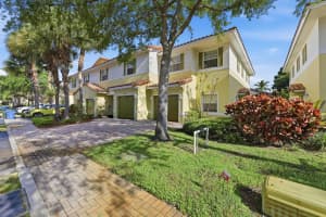 2423 31st Court, Oakland Park, FL 33309 - MLS#B26020140