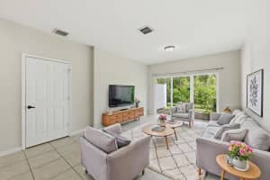 2423 31st Court, Oakland Park, FL 33309 - MLS#B26020140