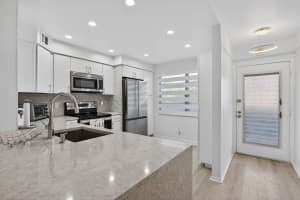 3201 Portofino Point, Coconut Creek, FL 33066 - MLS#B26020142
