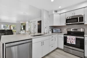 3201 Portofino Point, Coconut Creek, FL 33066 - MLS#B26020142