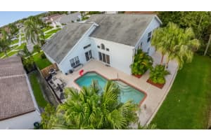 9 Meadows Park Lane, Boynton Beach, FL 33436 - MLS#B26020171