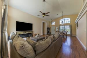 9 Meadows Park Lane, Boynton Beach, FL 33436 - MLS#B26020171