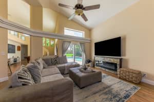 9 Meadows Park Lane, Boynton Beach, FL 33436 - MLS#B26020171