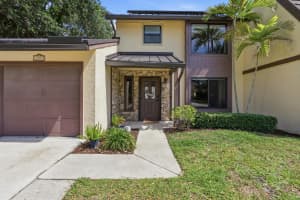 1001 Raintree Lane, Palm Beach Gardens, FL 33410 - MLS#B26020172