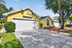 1033 W Fairfax Cir W W, Boynton Beach, FL 33436, Boynton Beach, FL 33436 - MLS#B26020177