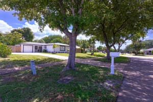 5756 Orchard Way, West Palm Beach, FL 33417 - MLS#B26020182