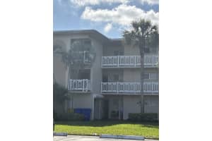 2606 Garden Drive S 107, Lake Worth Beach, Fl 33461, Lake Worth Beach