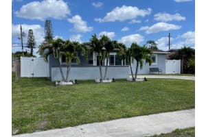 7661 Farragut Street, Hollywood, FL 33024 - MLS#B26020232