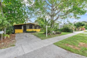 111 57th Street, Oakland Park, FL 33334 - MLS#B26020234