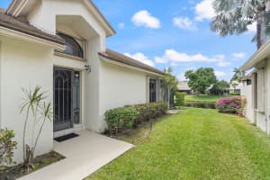 4781 Brighton Lakes Boulevard, Boynton Beach, FL 33436 - MLS#B26020235