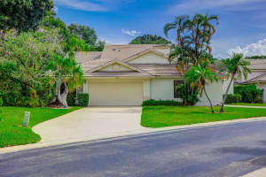 10868 Stafford Circle, Boynton Beach, FL 33436 - MLS#B26020244