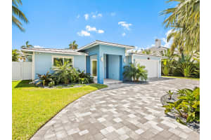 2754 31st Court, Lighthouse Point, FL 33064 - MLS#B26020277