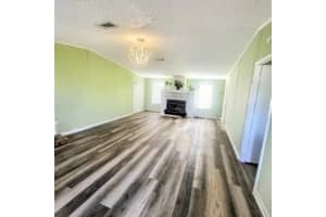 17120 38th Avenue, Okeechobee, FL 34972 - MLS#B26020281