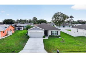 535 Butler Avenue, Port Saint Lucie, FL 34983 - MLS#B26020294
