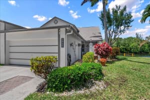 1711 Landings Boulevard, Greenacres, FL 33413 - MLS#B26020313