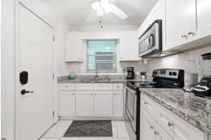 1401 12th Court, Hollywood, FL 33019 - MLS#B26020366