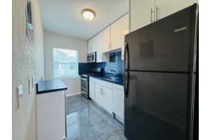 935 8th Street, Miami Beach, FL 33139 - MLS#B26020391