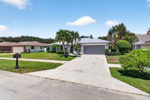 17634 Lake Park Road, Boca Raton, FL 33487 - MLS#B26020422