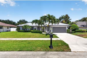 17634 Lake Park Road, Boca Raton, FL 33487 - MLS#B26020422