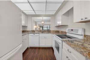 5021 Oakhill Lane, Delray Beach, FL 33484 - MLS#B26020434