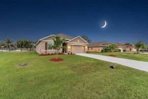 1771 Lofgren Avenue, Port Saint Lucie, FL 34953 - MLS#B26020436