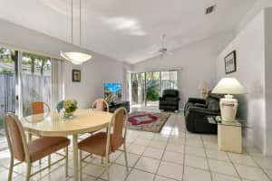 49 Admirals Court, Palm Beach Gardens, FL 33418 - MLS#B26020497