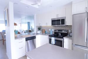 440 Paradise Isle Boulevard, Hallandale Beach, FL 33009 - MLS#B26020502