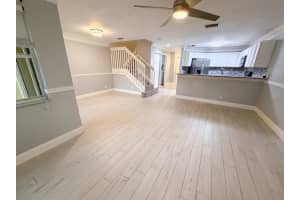 917 Imperial Lake Road, West Palm Beach, FL 33413 - MLS#B26020513