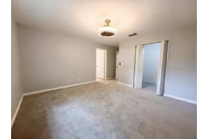 917 Imperial Lake Road, West Palm Beach, FL 33413 - MLS#B26020513