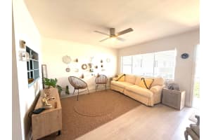 3322 Cynthia Lane 207, Lake Worth Beach, Fl 33461, Lake Worth Beach