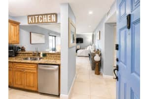 1540 Windorah Way, West Palm Beach, FL 33411 - MLS#B26020516