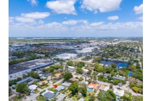 3940 13th Avenue, Oakland Park, FL 33334 - MLS#B26020523