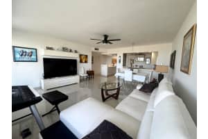 3333 NE 34th St, Fort Lauderdale, FL 33308, - MLS#B26020535