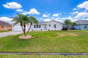 2592 SE Grand Dr, Port St. Lucie, FL 34952, - MLS#B26020538