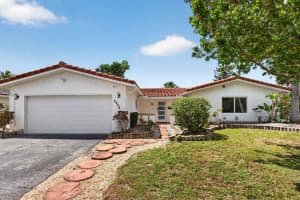 7504 40th Place, Coral Springs, FL 33065 - MLS#B26020544