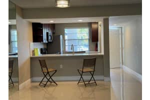 3521 Village Boulevard, West Palm Beach, FL 33409 - MLS#B26020569