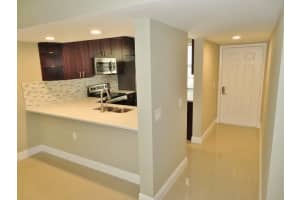 3521 Village Boulevard, West Palm Beach, FL 33409 - MLS#B26020569
