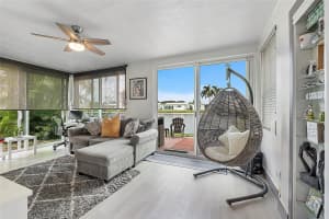 8103 58th Place, Tamarac, FL 33321 - MLS#B26020582