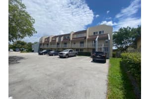 3751 115th Avenue, Coral Springs, FL 33065 - MLS#B26020595