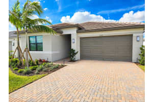 12440 Blue Mangrove Parkway, Port Saint Lucie, FL 34987 - MLS#B26020608