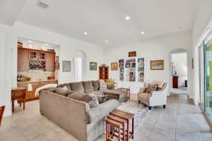 393 11th Square Sw, Vero Beach, Fl 32962, Vero Beach