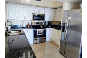 100 Federal Highway, Fort Lauderdale, FL 33301 - MLS#B26020623