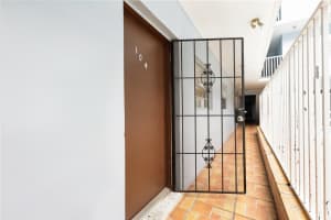 1735 164th Street, North Miami Beach, FL 33162 - MLS#B26020629