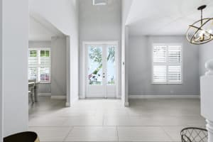 573 Cocoplum Dr Drive, Jupiter, FL 33458 - MLS#B26020637