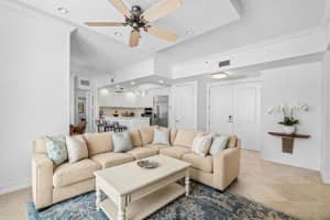 701 Olive Avenue, West Palm Beach, FL 33401 - MLS#B26020642