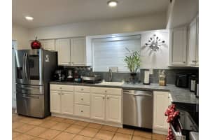 6940 Plantation Road, Plantation, FL 33317 - MLS#B26020644