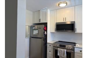 21906 Lake Forest Circle, Boca Raton, FL 33433 - MLS#B26020648