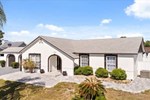 4024 Anthony Lane, Orlando, FL 32822 - MLS#B26020682