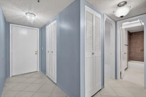 7770 Tahiti Lane, Lake Worth, FL 33467 - MLS#B26020689