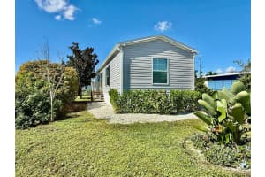 8002 Se Skylark Avenue, Hobe Sound, Fl 33455, Hobe Sound